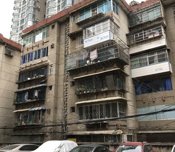 花溪大道北段67号小区