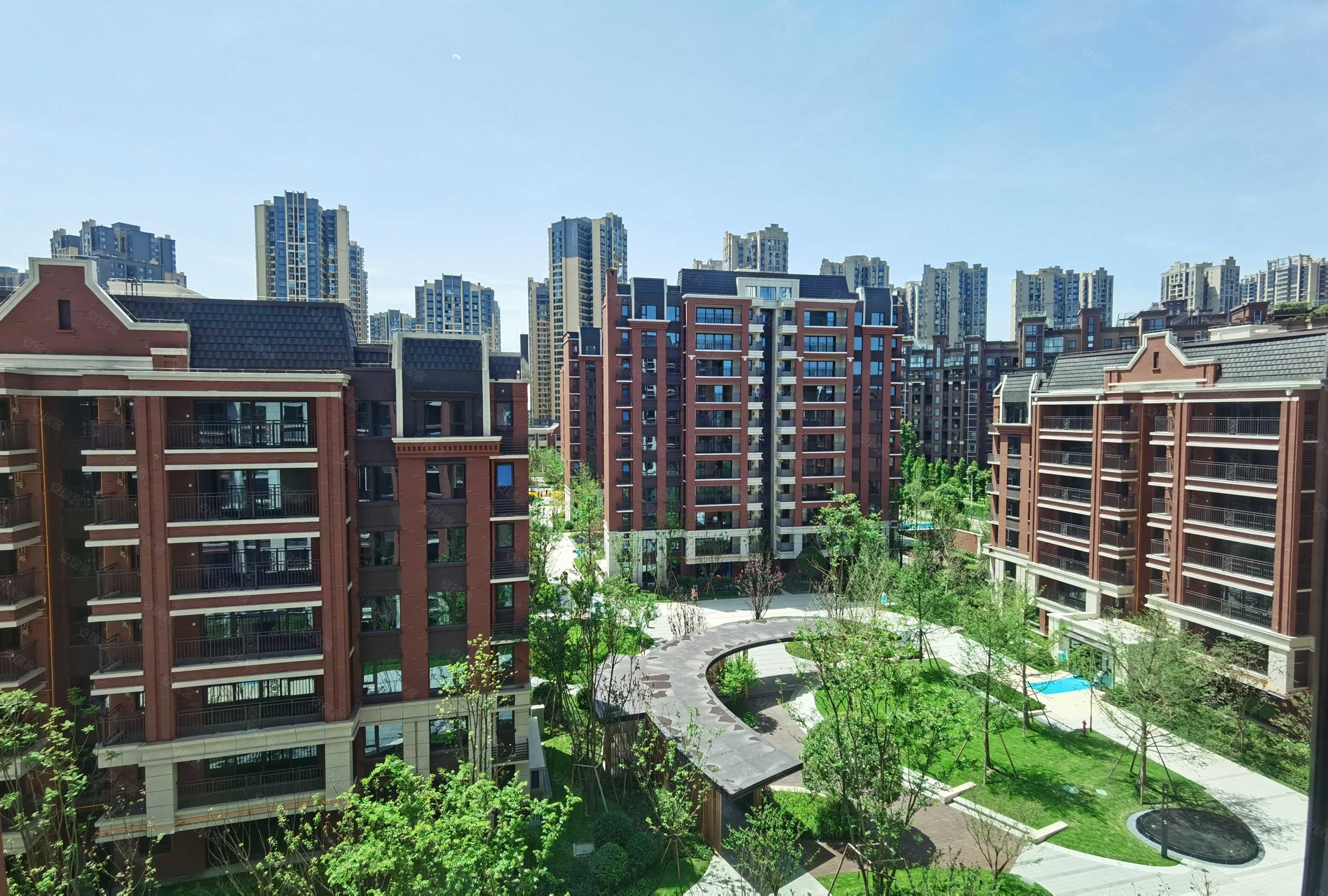 东原阅墅3室2厅2卫112.95㎡南北135万