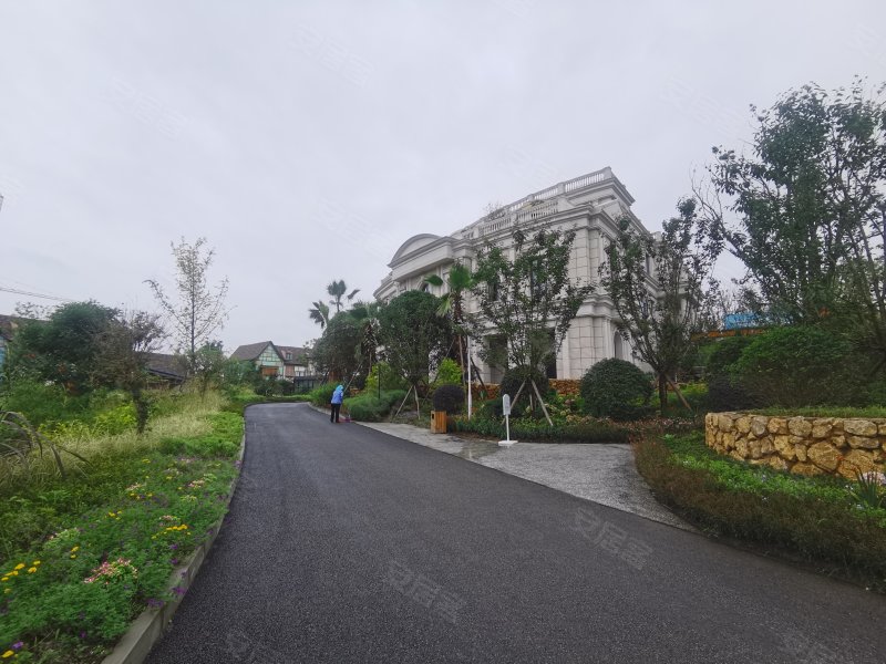 中法爱吉斯小镇,江回路-成都中法爱吉斯小镇二手房,租房,房价-成都