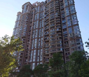 临地铁 朝南,华地公馆(西区)二手房,395万,4室2厅,2卫,131平米-合肥