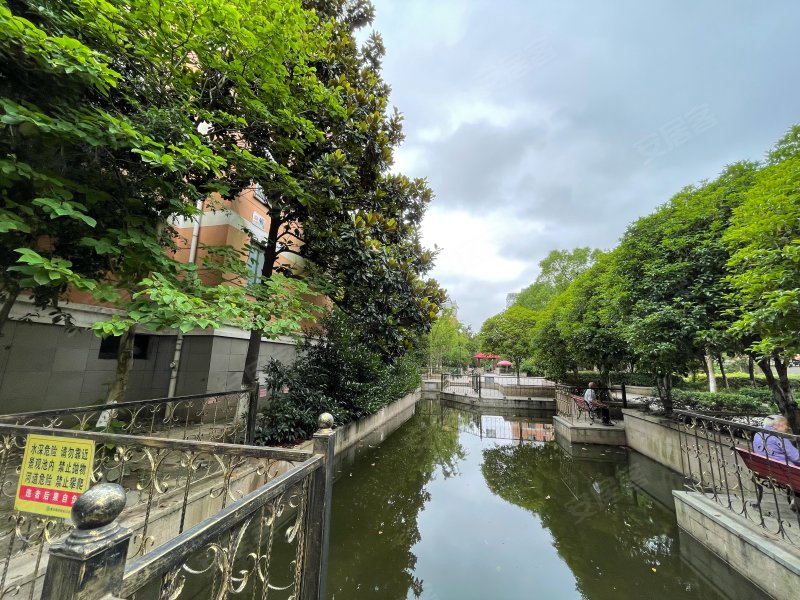 舜江碧水豪园(南区)