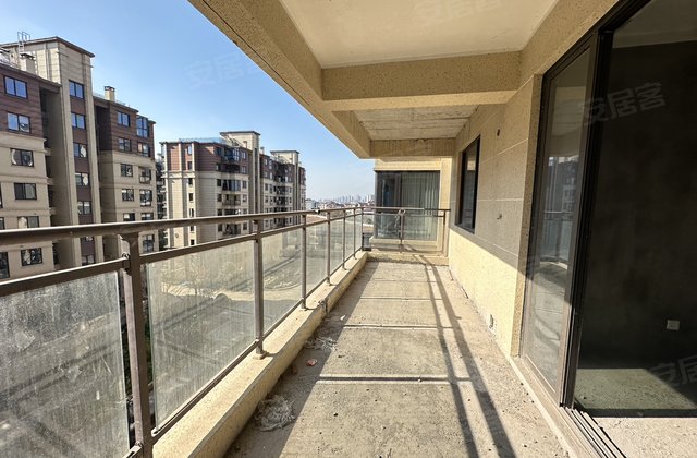 禹山首座3室2厅130㎡87万二手房图片