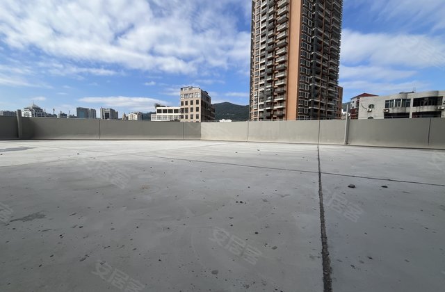 悦澜山居A区4室2厅135㎡129.6万二手房图片