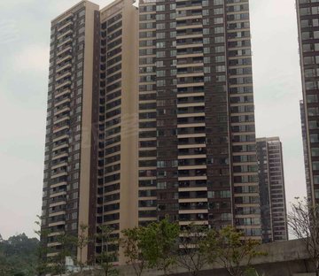 金沙半岛 精装三房  业主自保养好 随时看房