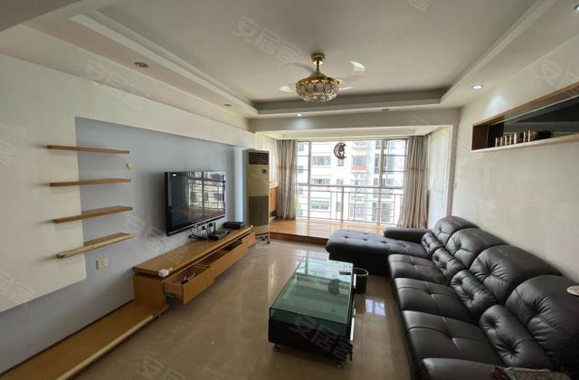 今日家园 精装修 3室2厅 123平 房东置换 包停车位余觉龙4.4分乐有家