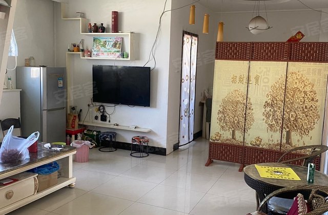 公安住宅区4室2厅128㎡68万二手房图片