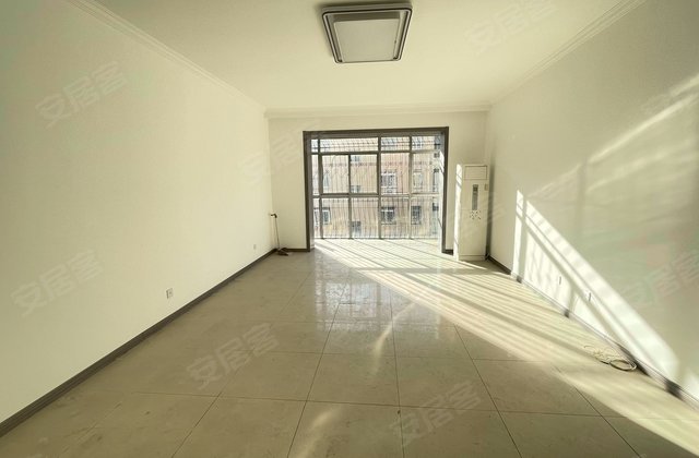 裕龙小区3室2厅122㎡50万二手房图片