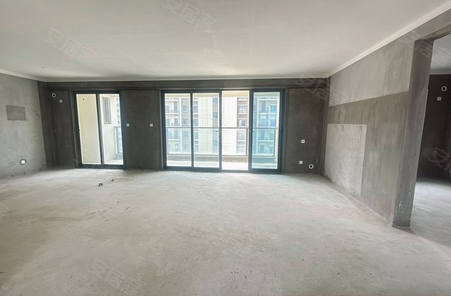 平潭吾悦广场4室2厅141㎡165万二手房图片