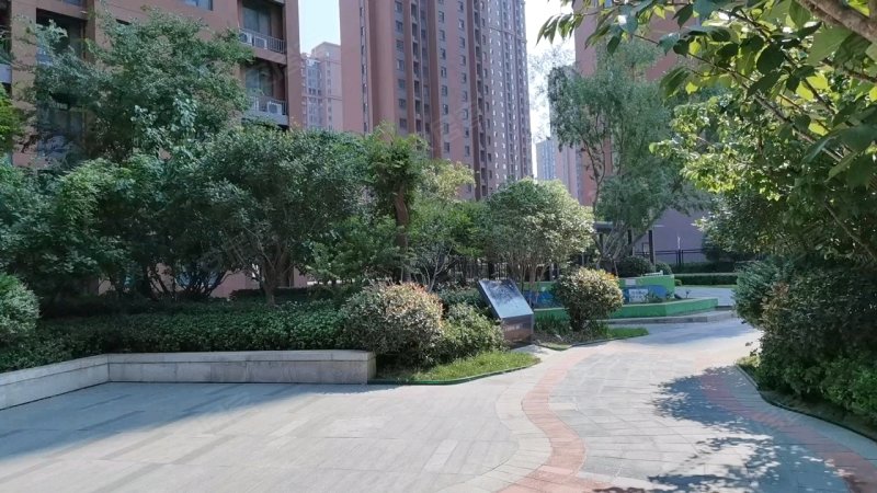 绿都紫荆华庭佳园