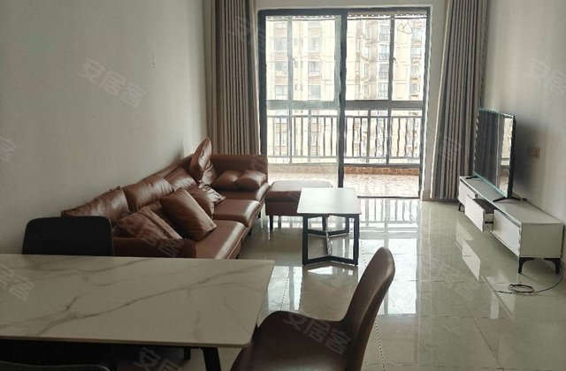 吉粮康城1室2厅71.27㎡33.1万二手房图片