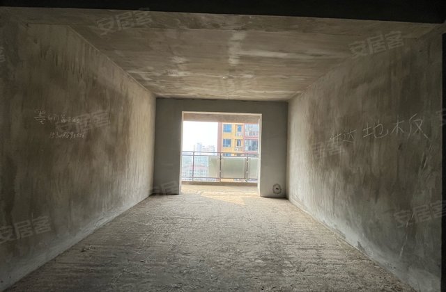 莫愁国际中心3室2厅122㎡48万二手房图片