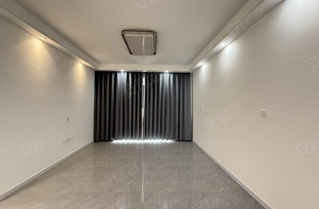 藏龙御景(二期)3室2厅109㎡149.8万二手房图片