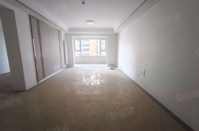 润东华府壹号3室2厅136㎡136万二手房图片