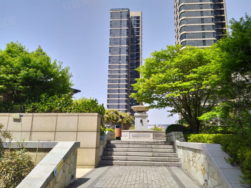 上实海上海,香港东路221号-青岛上实海上海二手房,租房,房价-青岛安居