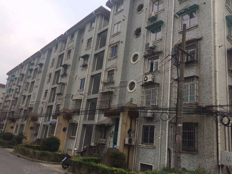 东陆新村六街坊 