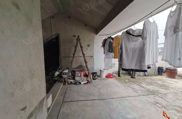 白鹤林小区(1期)3室2厅118.02㎡40万二手房图片