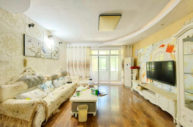 荷塘月色(岳麓)2室2厅95㎡65万二手房图片