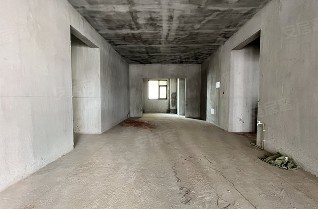 欣建龙城府4室2厅135㎡43万二手房图片