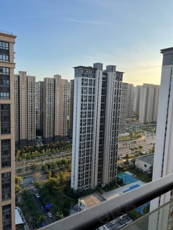 水岸观溪大平层复式楼南北通透景观优美赠两大阳台滨江小