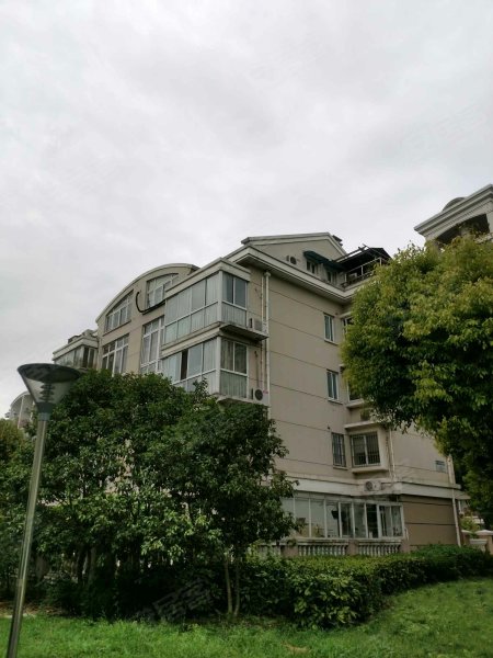 东兰兴城蕙兰苑 