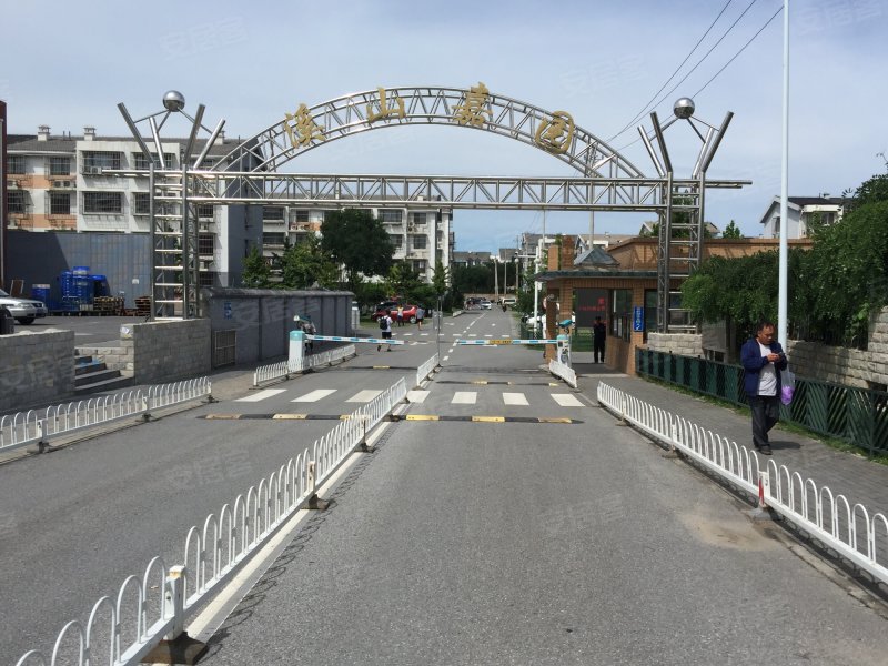 溪山嘉园东府里