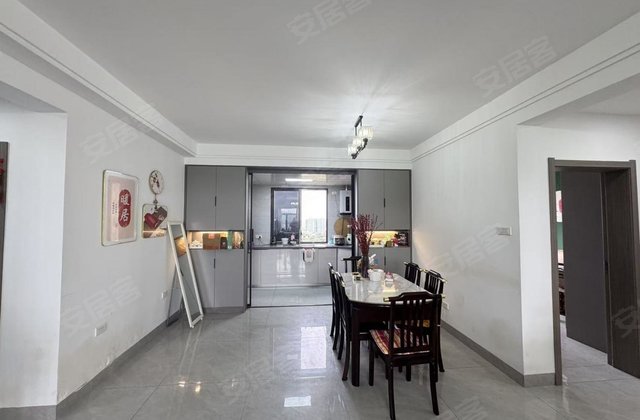 公园道壹号3室2厅119.37㎡44万二手房图片