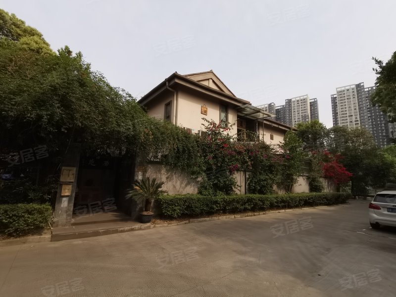 皇家花园(别墅)