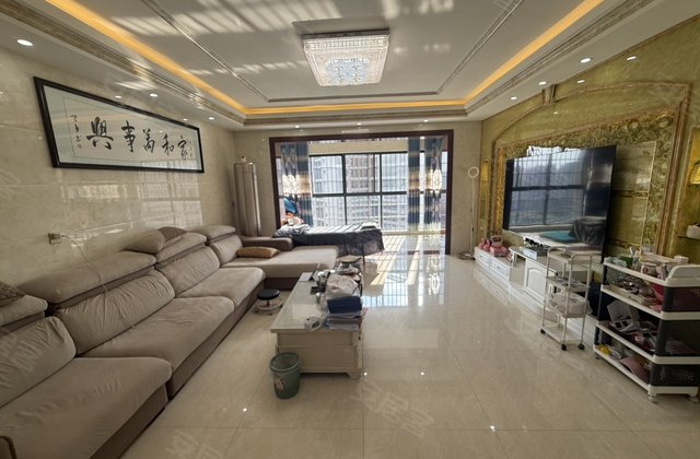 江临天下4室2厅200㎡85万二手房图片