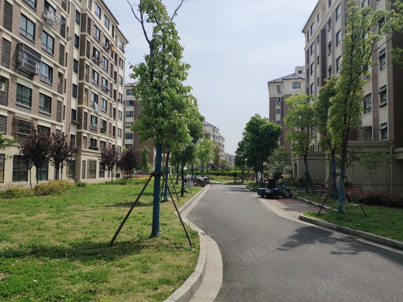 佘北家园丽雅苑