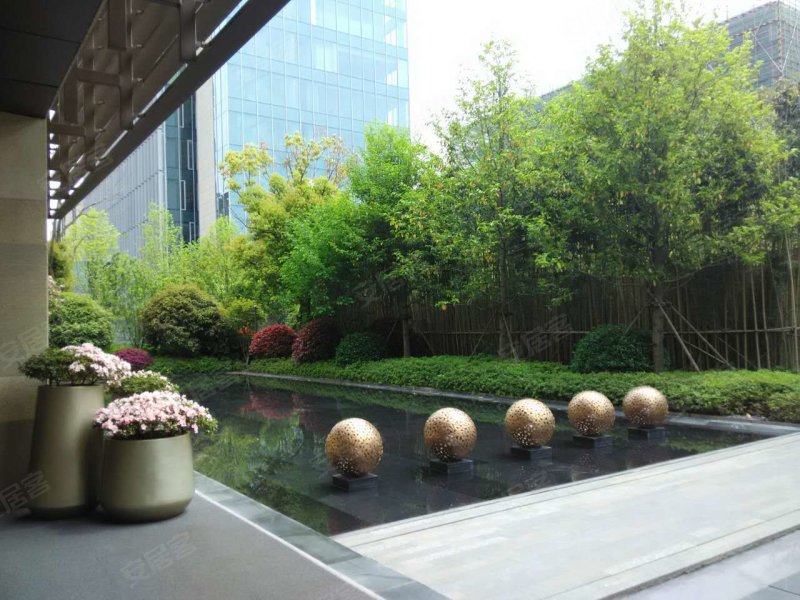 富力虹桥十号(别墅) 