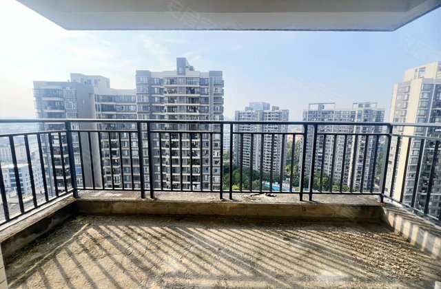 富盈WO城4室2厅122.48㎡99.9万二手房图片