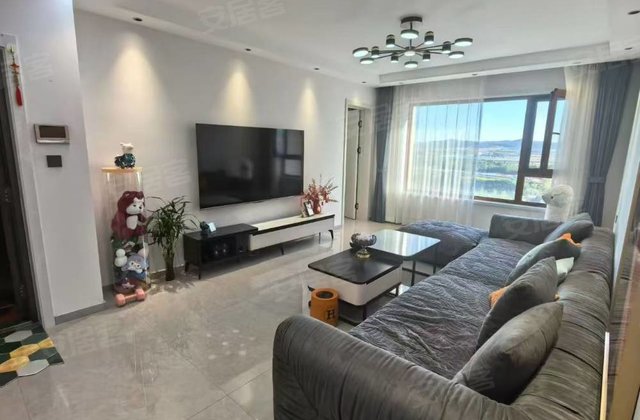 和光晨樾3室2厅104㎡75.8万二手房图片