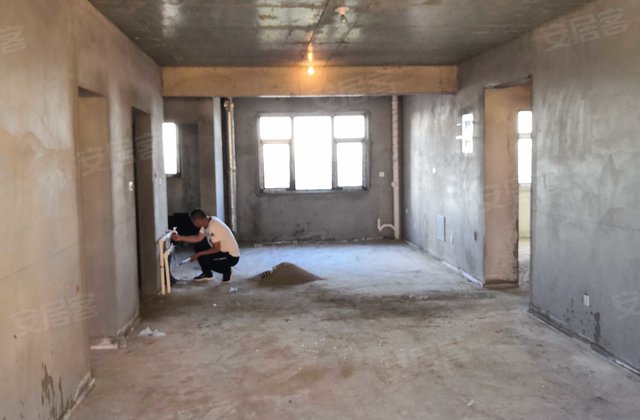 富华裕名苑3室2厅142.1㎡56万二手房图片