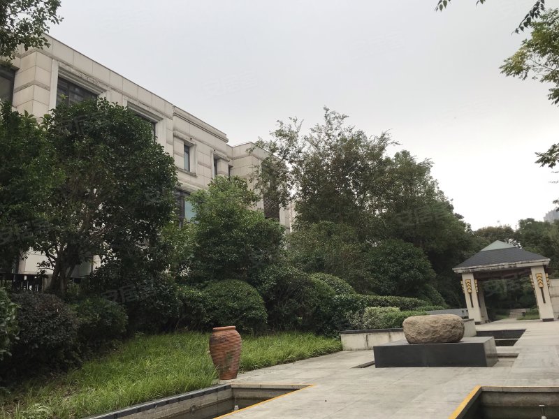 路劲翡丽湾(别墅) 