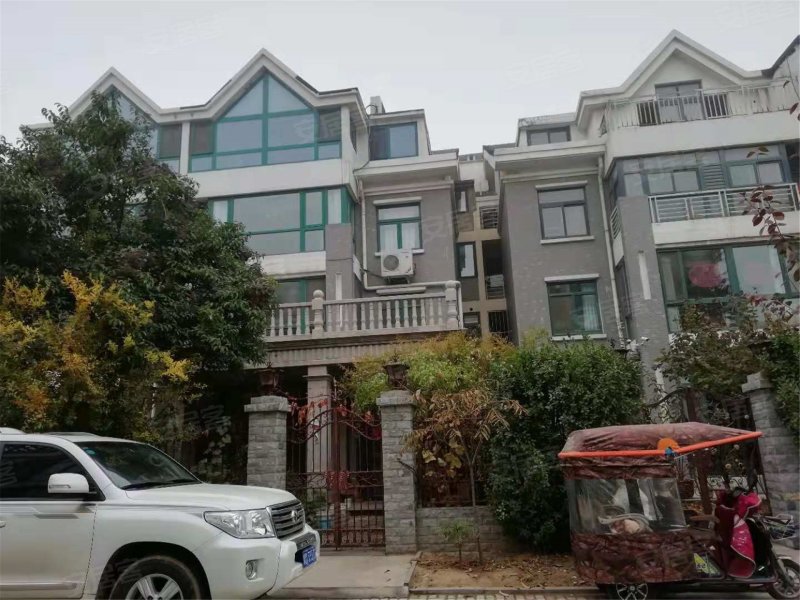 连城别苑散花坊