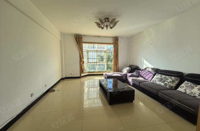 鸿鑫佳园3室2厅100㎡55万二手房图片