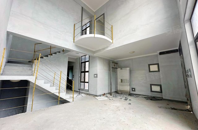 保利锦城(别墅)5室2厅302㎡699万二手房图片