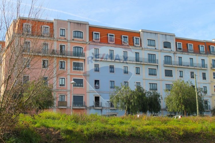 葡萄牙约¥115万PortugalVila Nova de GaiaApartment出售二手房公寓图片