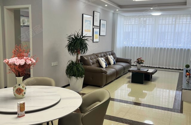 香格花园3室2厅136㎡88万二手房图片