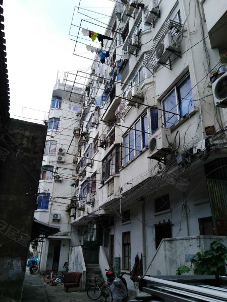 谈中路239弄小区 