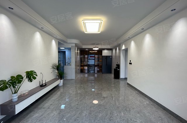 悦达天悦城莱茵公馆5室2厅130.6㎡68万二手房图片