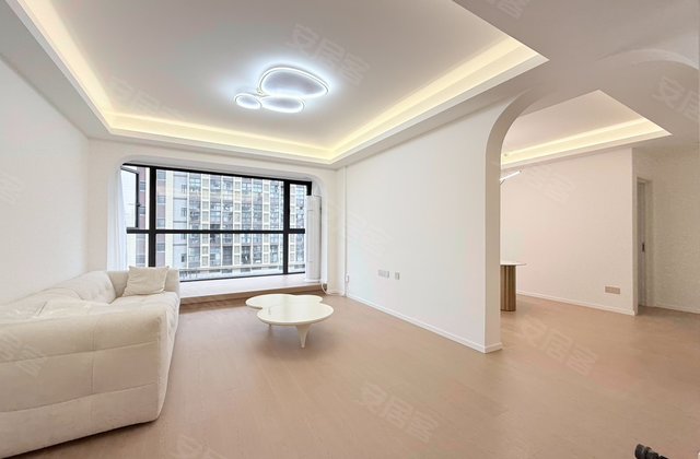 龙湖新壹城3室3厅155.83㎡298万二手房图片