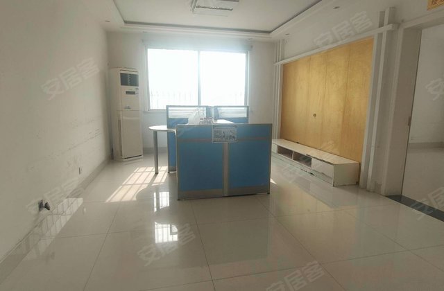 果园新村3室2厅131㎡127万二手房图片