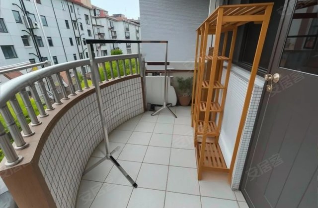 金汇花园三街坊先锋公寓