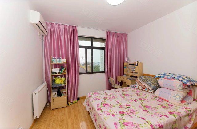 金屿海岸3室2厅140.41㎡220万二手房图片