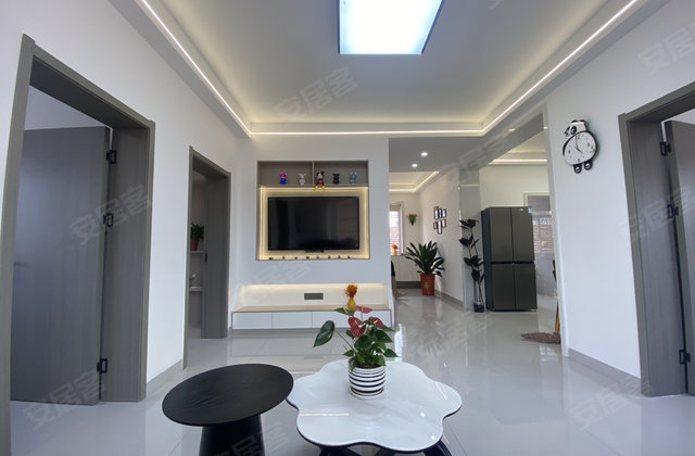 华田小区4室2厅118㎡31.8万二手房图片