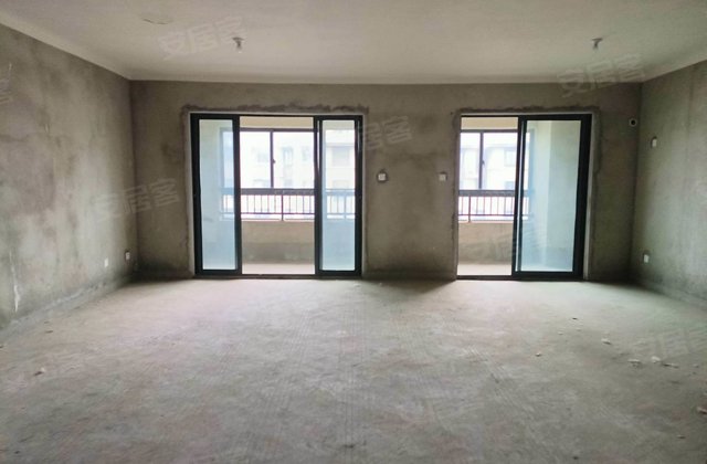 一品麓苑3室2厅126㎡73万二手房图片