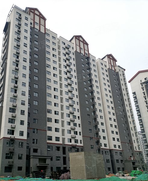 梁山龙城华府二期