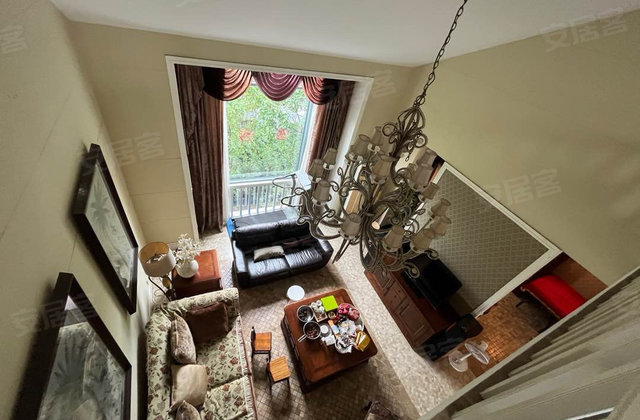 英祥新美居家5室3厅150㎡60万二手房图片