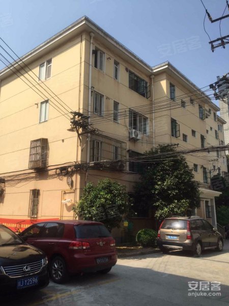 宝钢五村后河沿 